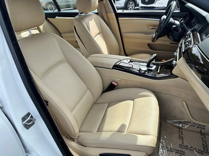 Used 2015 BMW 528i Sedan RWD image 16