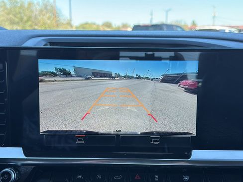 Used 2025 GMC Sierra 1500 SLT image 21