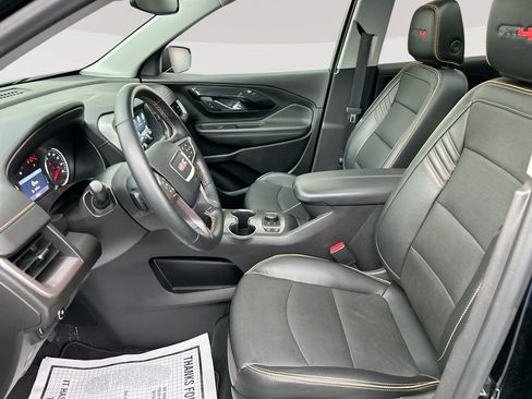 Used 2024 GMC Terrain AT4 AWD/4WD image 23