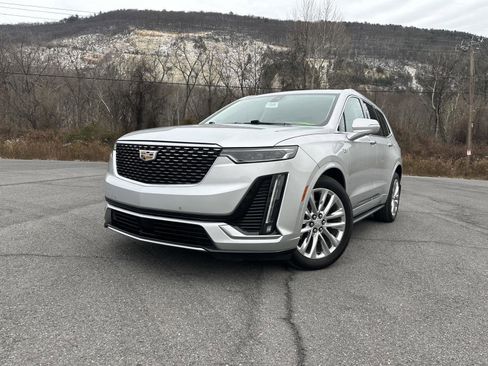 Used 2020 Cadillac XT6 Premium Luxury image 1