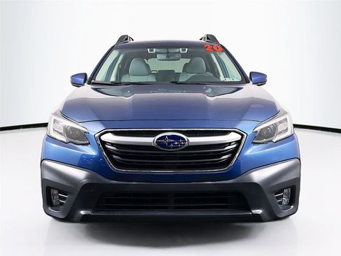 Used 2020 Subaru Outback Premium image 2