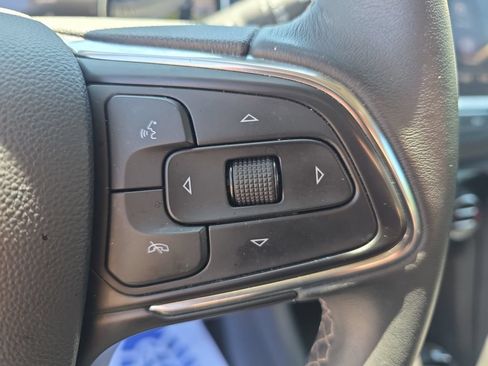 Certified 2023 Buick Encore GX Select w/ Sport Touring Package FWD image 19