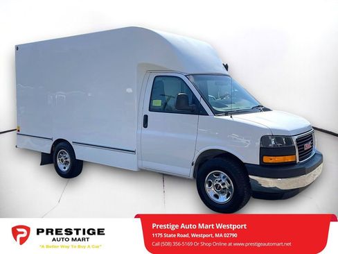 Used 2021 GMC Savana 3500 w/ Power Convenience Package RWD image 1