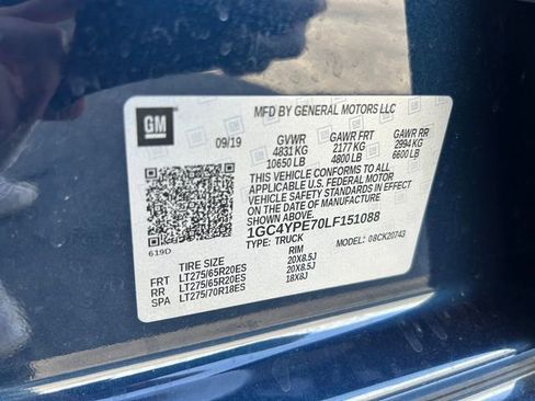 Used 2020 Chevrolet Silverado 2500 LTZ image 31