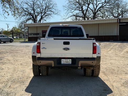 Used 2016 Ford F350 King Ranch image 4