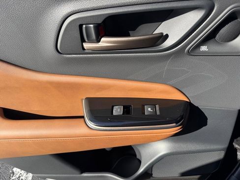 Certified 2026 Toyota Crown Limited w/ Advanced Technology Package image 8