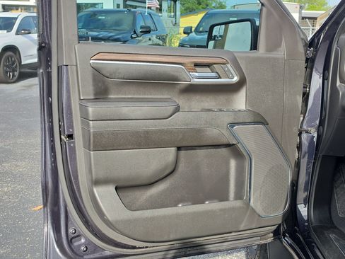 Certified 2023 Chevrolet Silverado 1500 LT AWD/4WD image 17