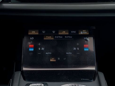 New 2026 Cadillac Vistiq Luxury AWD/4WD image 22