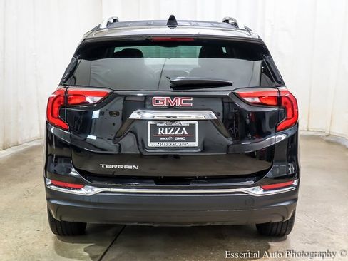 Used 2019 GMC Terrain SLT w/ Preferred Package image 7