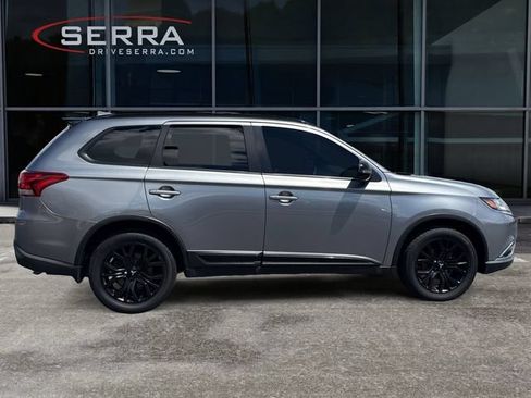 Used 2018 Mitsubishi Outlander SE FWD image 6