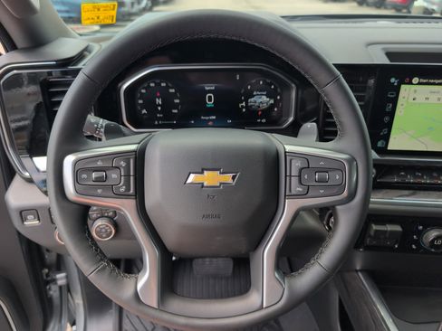 New 2026 Chevrolet Silverado 1500 LTZ w/ LTZ Premium Package AWD/4WD image 24