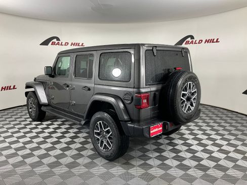 New 2026 Jeep Wrangler Unlimited Sahara image 4
