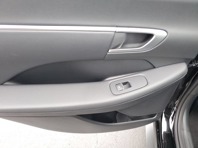 New 2026 Hyundai Sonata Blue FWD image 16