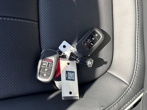 New 2026 Honda Pilot Elite image 27