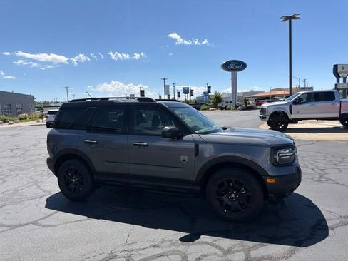 Used 2025 Ford Bronco Sport Big Bend w/ Convenience Package AWD/4WD image 3
