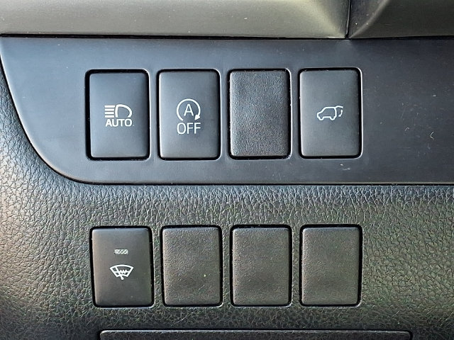 Certified 2018 Toyota Highlander XLE w/ Protection Package #3 AWD/4WD image 20