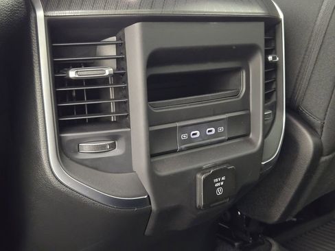 Used 2026 RAM 1500 Lone Star AWD/4WD image 32