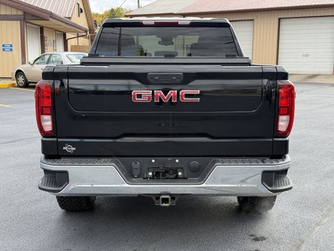 Used 2022 GMC Sierra 1500 SLE image 6