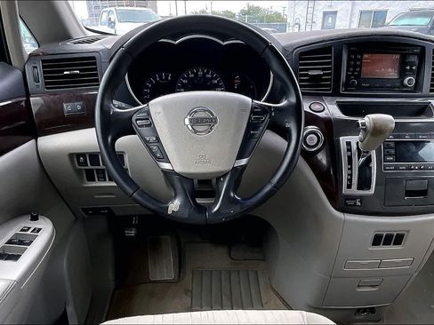 Used 2011 Nissan Quest SV FWD image 14