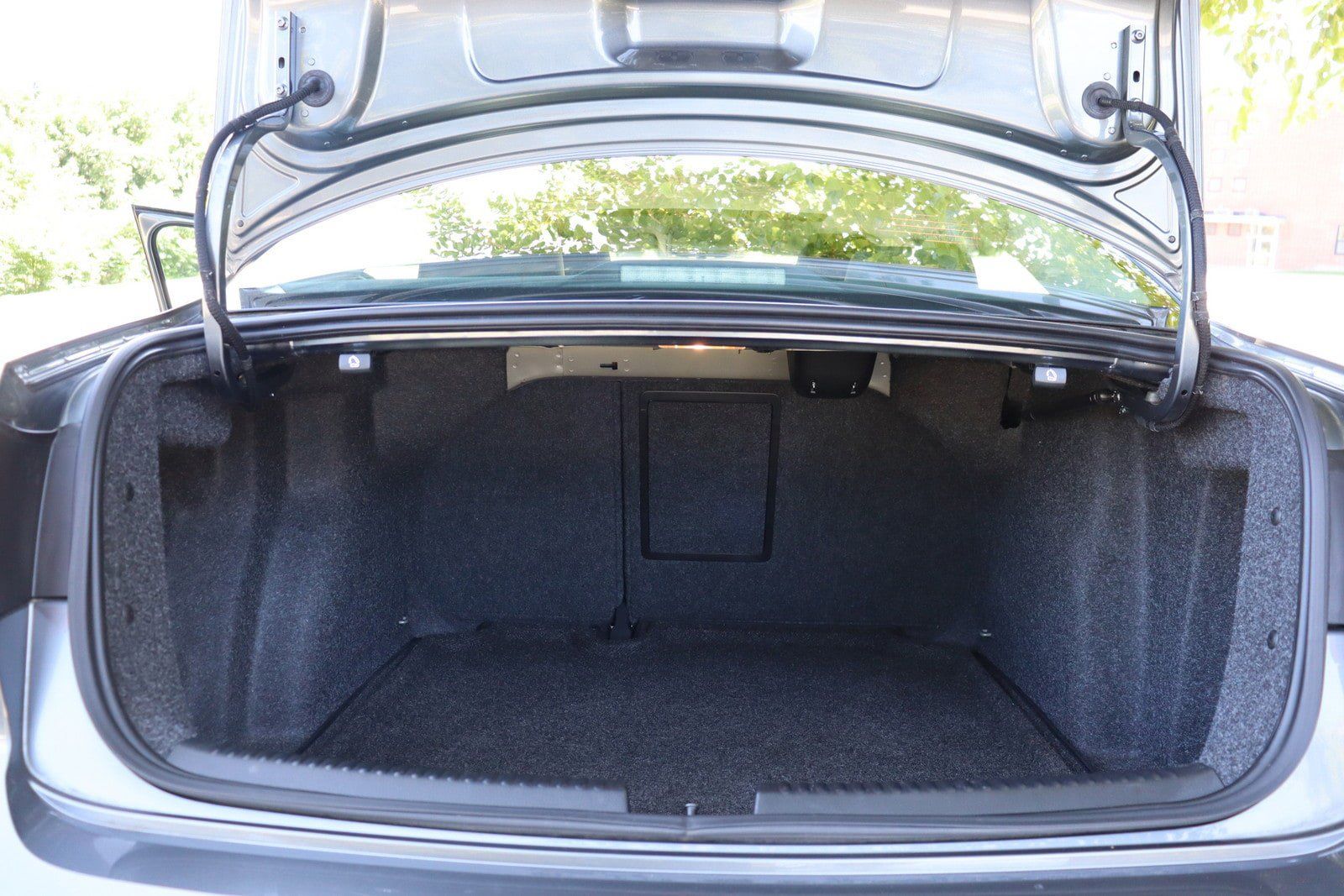 Used 2018 Volkswagen Jetta SE FWD image 39