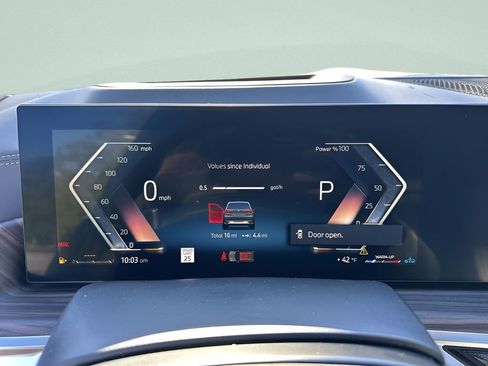 New 2026 BMW X5 xDrive40i w/ Climate Comfort Package image 19