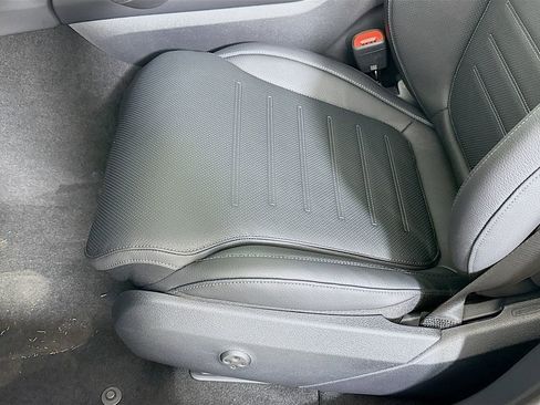 New 2026 Mercedes-Benz GLC 43 AMG 4MATIC image 19