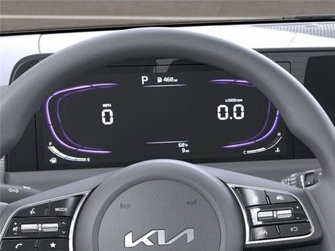 New 2026 Kia Seltos LX FWD image 21