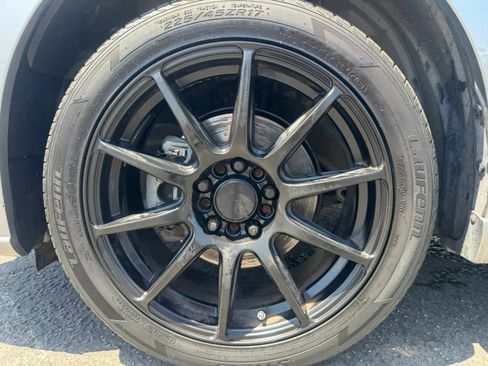 Used 2014 Nissan Sentra SR w/ SR Driver Package FWD image 17