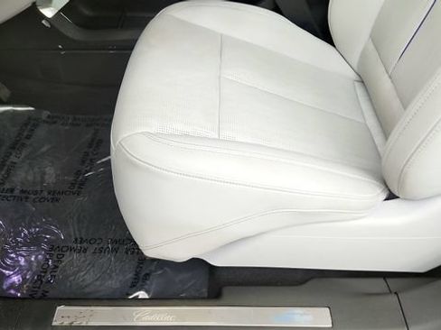 Used 2024 Cadillac Lyriq Luxury RWD image 51