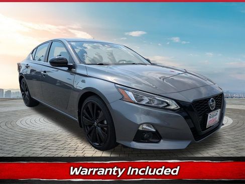 Certified 2022 Nissan Altima 2.5 SR w/ Midnight Edition Package FWD image 1