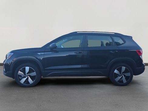 Certified 2023 Volkswagen Taos S image 2