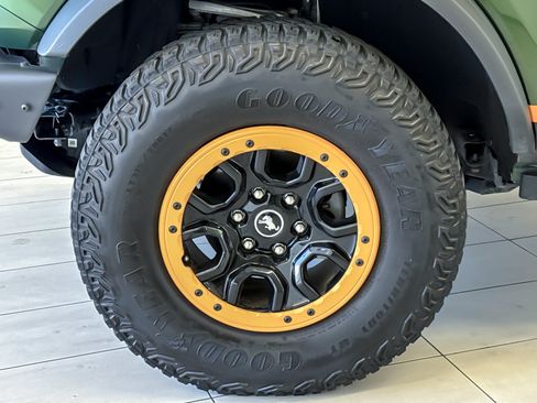 Certified 2022 Ford Bronco Badlands AWD/4WD image 27