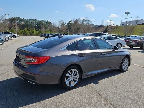 Used 2019 Honda Accord LX image 7