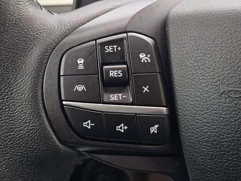 Used 2020 Ford Explorer XLT w/ Equipment Group 202A image 31