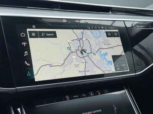 Used 2022 Audi S8 image 29