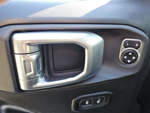 Used 2021 Jeep Gladiator Rubicon image 31