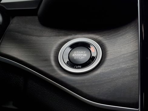 New 2025 Jeep Grand Cherokee L Limited w/ Black Appearance Package image 30