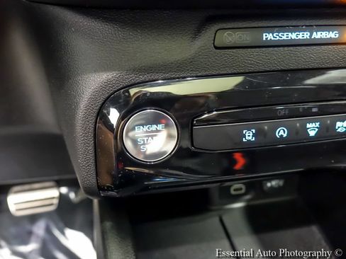 Used 2024 Ford Escape ST-Line w/ Tech Pack #1 AWD/4WD image 16