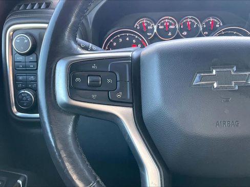 Used 2019 Chevrolet Silverado 1500 LT Trail Boss image 19