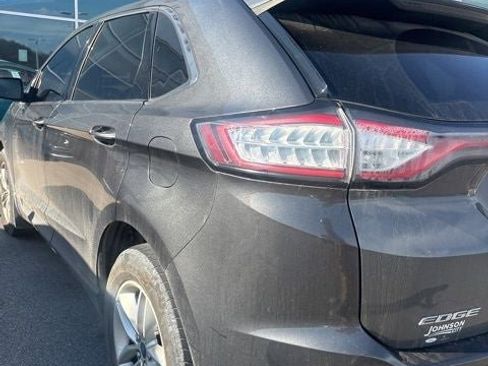 Used 2017 Ford Edge SEL w/ Equipment Group 201A image 5