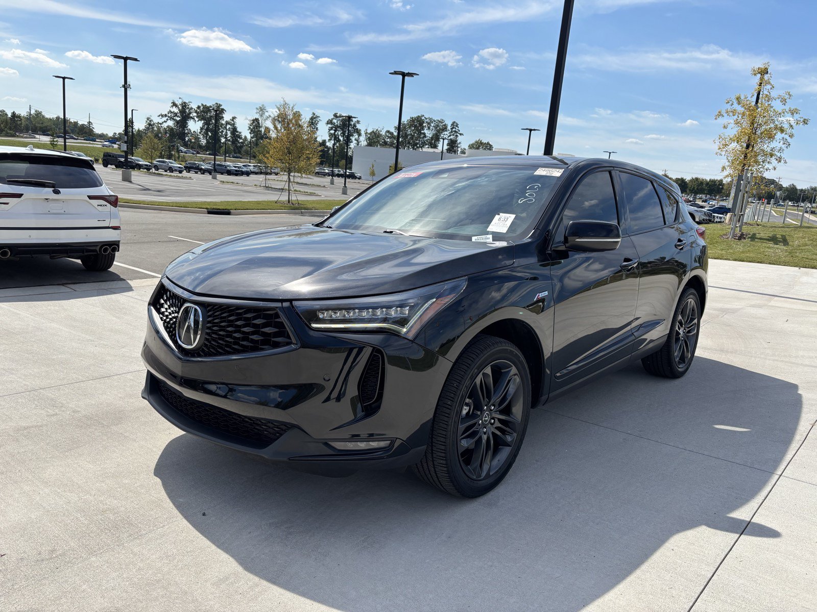 Used 2023 Acura RDX w/ Advance Package FWD image 6