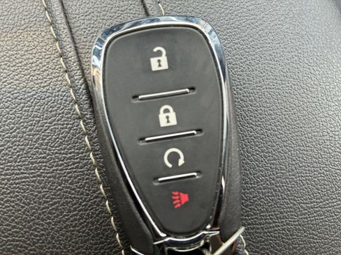 Used 2026 Chevrolet Blazer LT FWD image 21