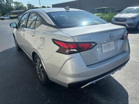 Used 2025 Nissan Versa SV FWD image 6