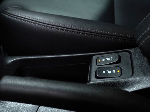 Used 2019 Honda Fit EX-L image 18