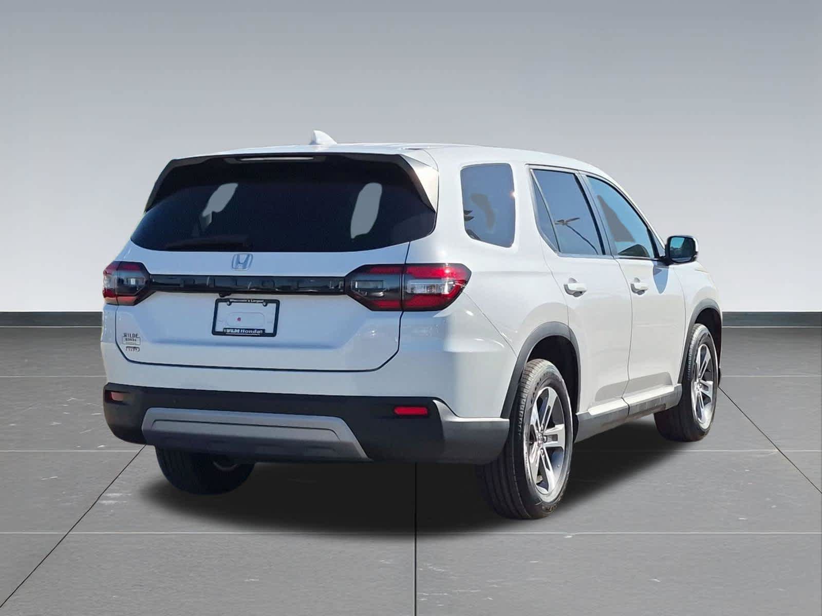 Certified 2024 Honda Pilot EX-L image 6