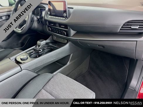 Certified 2022 Nissan Rogue S image 27