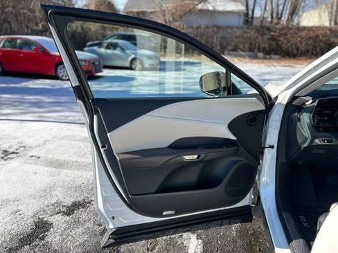 Used 2026 Lexus RX 350 image 12