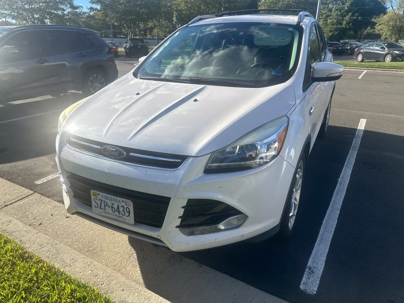 Used 2013 Ford Escape Titanium w/ Parking Technology Pkg FWD image 13