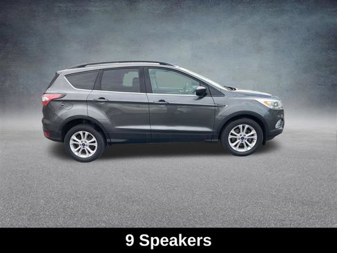 Used 2017 Ford Escape SE w/ SE Leather Comfort Package AWD/4WD image 8