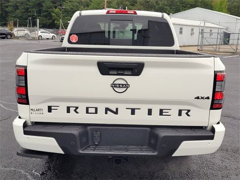 New 2026 Nissan Frontier SV w/ Tow Package image 8